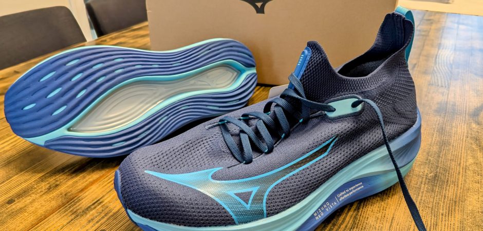 Mizuno Neo Vista